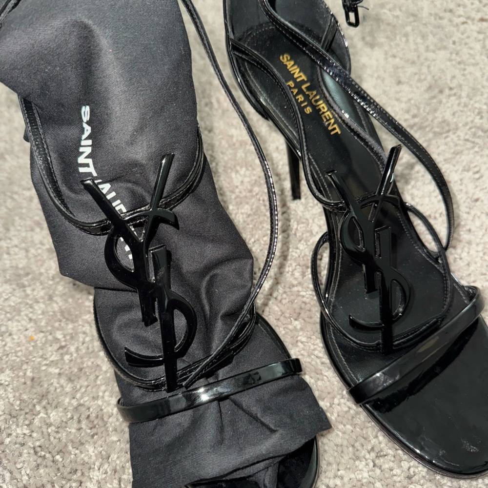 Yves Saint Laurent YSL CASSANDRA HEELS